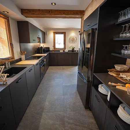 Chalet L'échappée - D'exception Avec Sauna, 7 7 Salles De Bain, Terrasses, Jardin Et Vues Sublimes, Skiroom, Proche Télécabine
